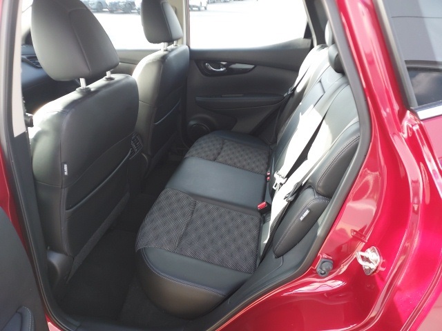 2022 Nissan Rogue Sport SV photo 8