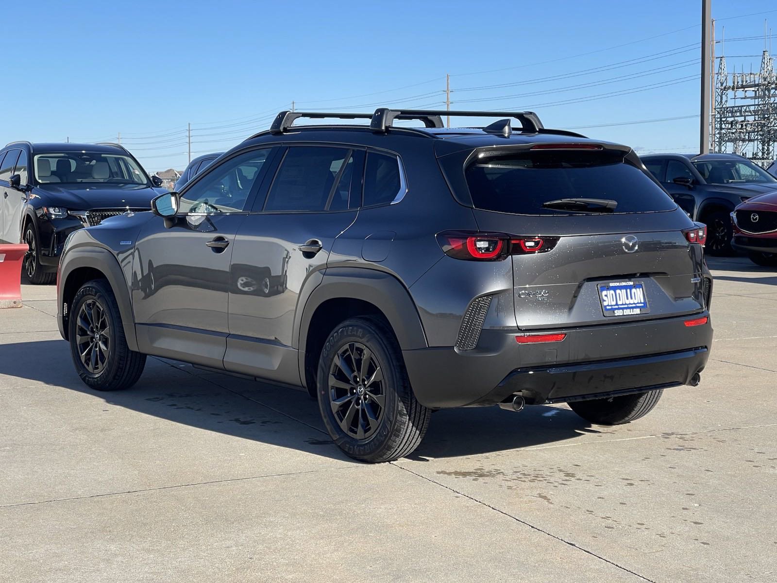 2025 Mazda CX-50 Premium photo 16