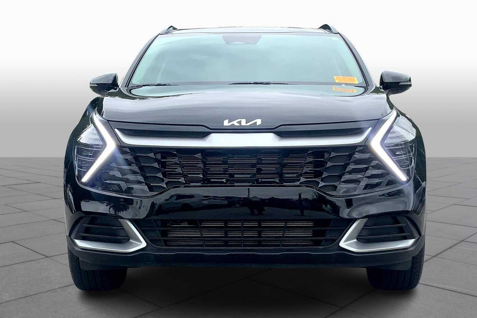 2025 Kia Sportage EX photo 3