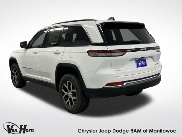 2025 Jeep Grand Cherokee Limited photo 3