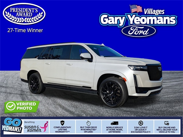 2023 Cadillac Escalade ESV Sport's photo