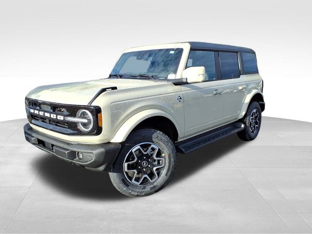 2025 Ford Bronco Outer Banks photo 2