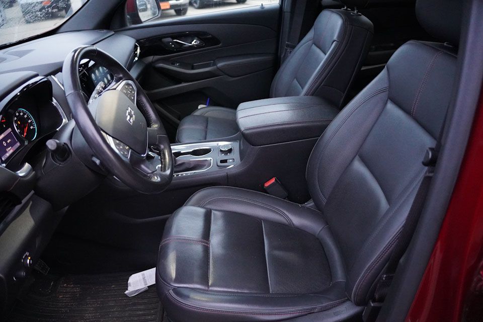 2022 Chevrolet Traverse RS photo 4