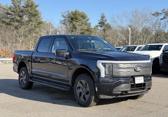 2025 Ford F-150 Lightning Lariat's photo