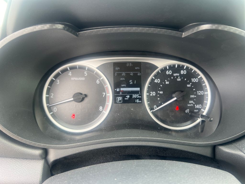 2025 Nissan Versa 1.6 S photo 15