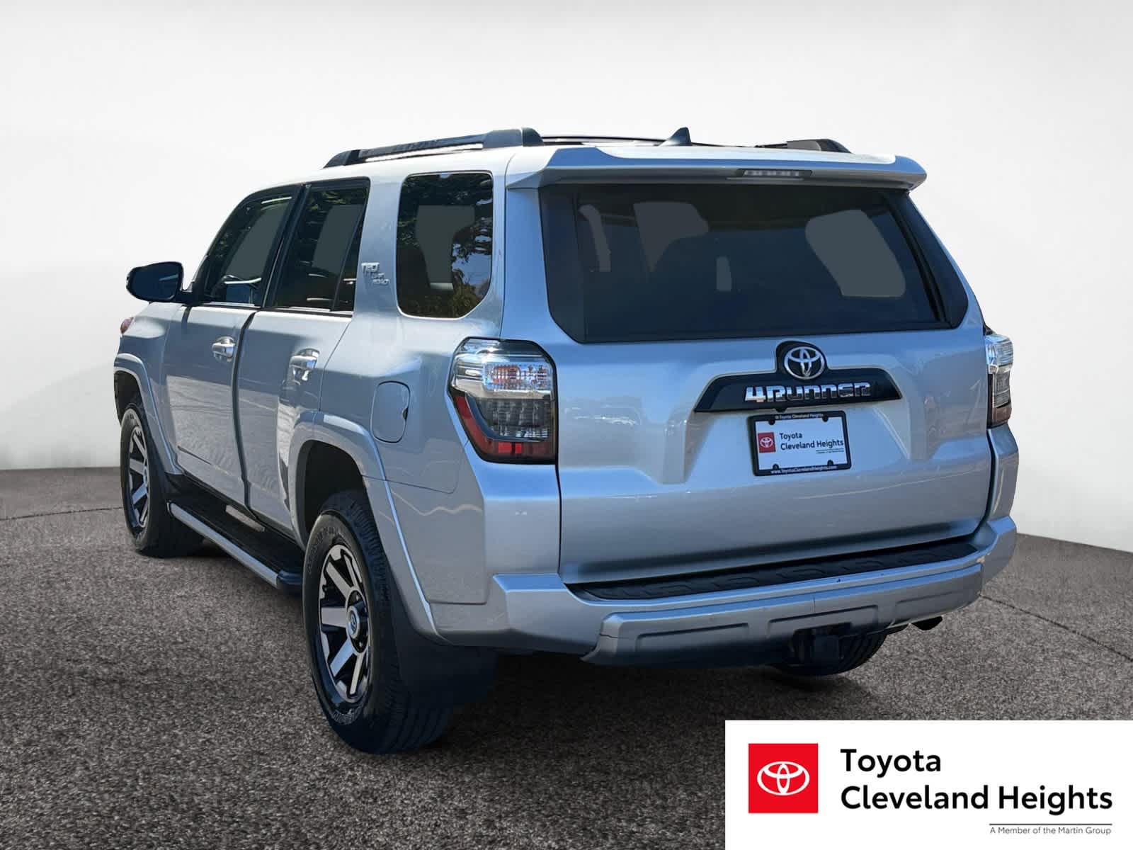 2020 Toyota 4Runner TRD Premium 4WD photo 3