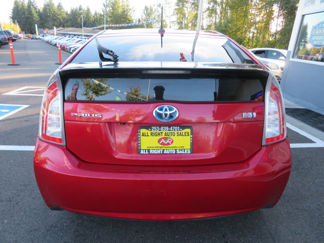 2015 Toyota Prius Four photo 4