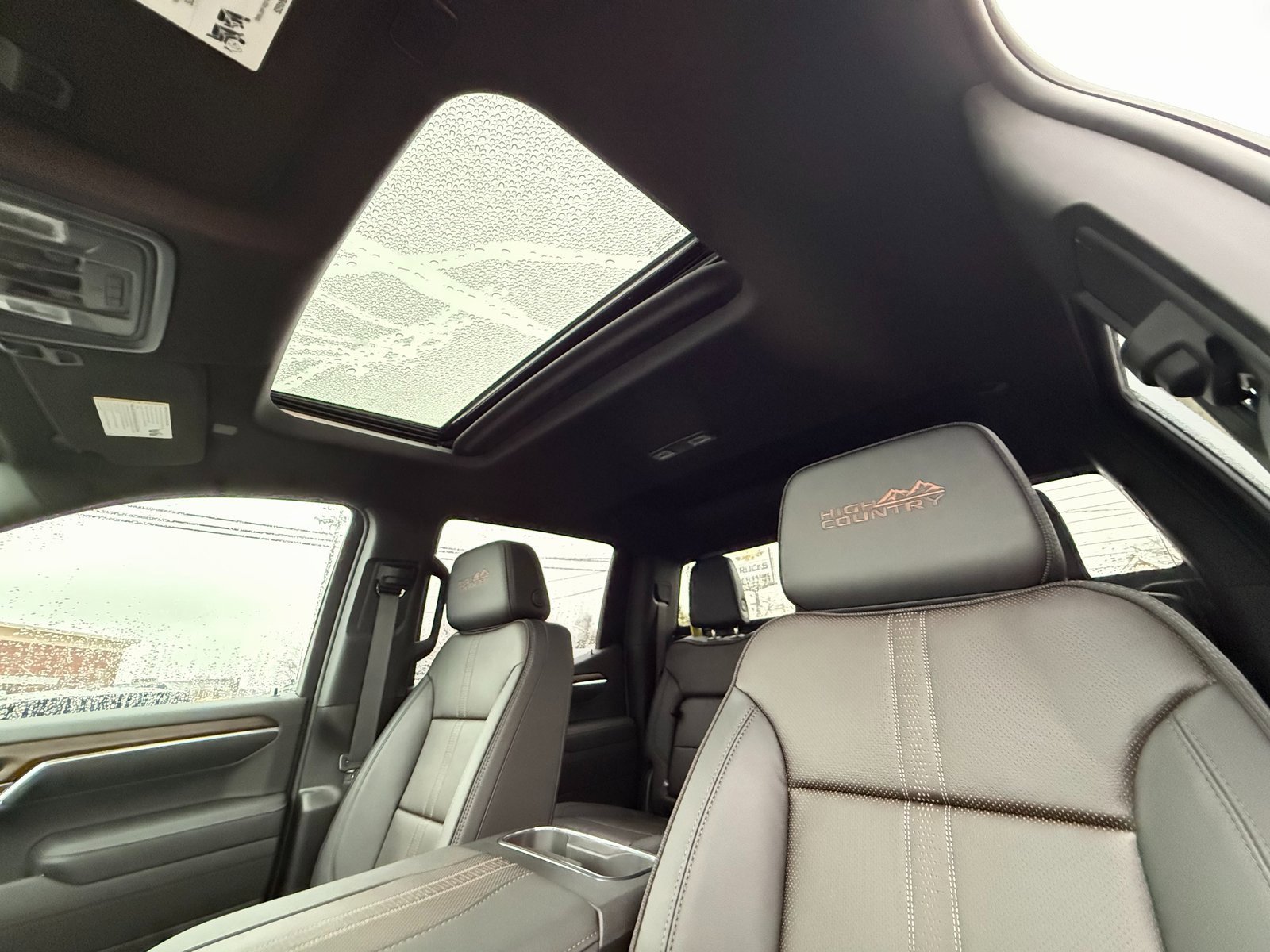 2026 Chevrolet Silverado 1500 High Country photo 2