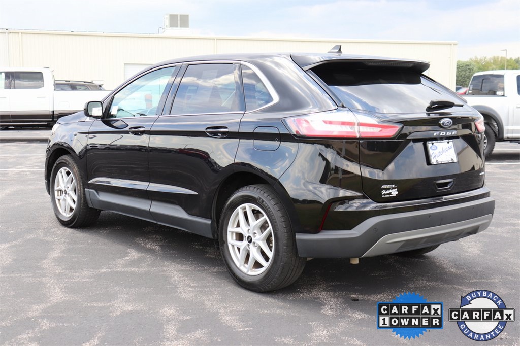 2023 Ford Edge SEL photo 7