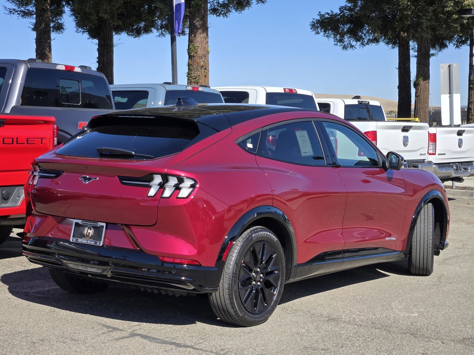 2025 Ford Mustang Mach-E Premium photo 4