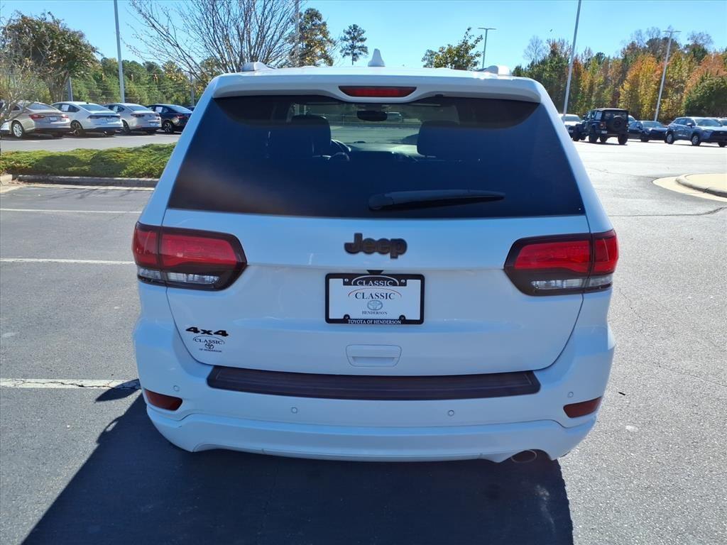 2019 Jeep Grand Cherokee Altitude photo 4