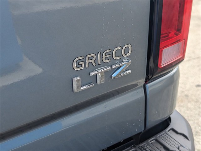 2026 Chevrolet Silverado 2500HD LTZ photo 7
