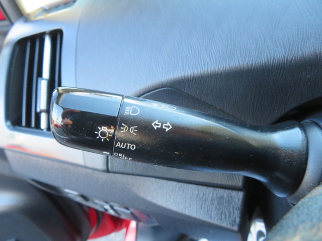 2015 Toyota Prius Four photo 29