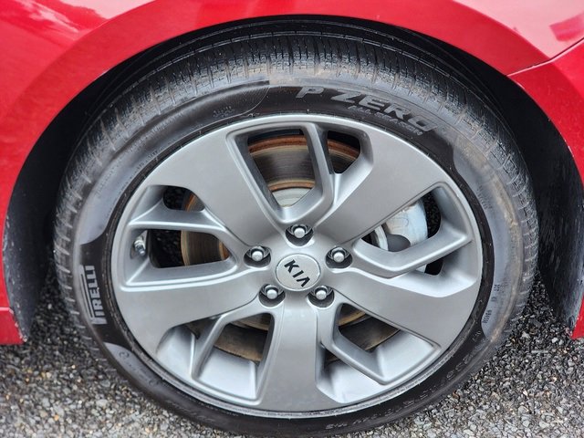 2019 Kia Optima S photo 3
