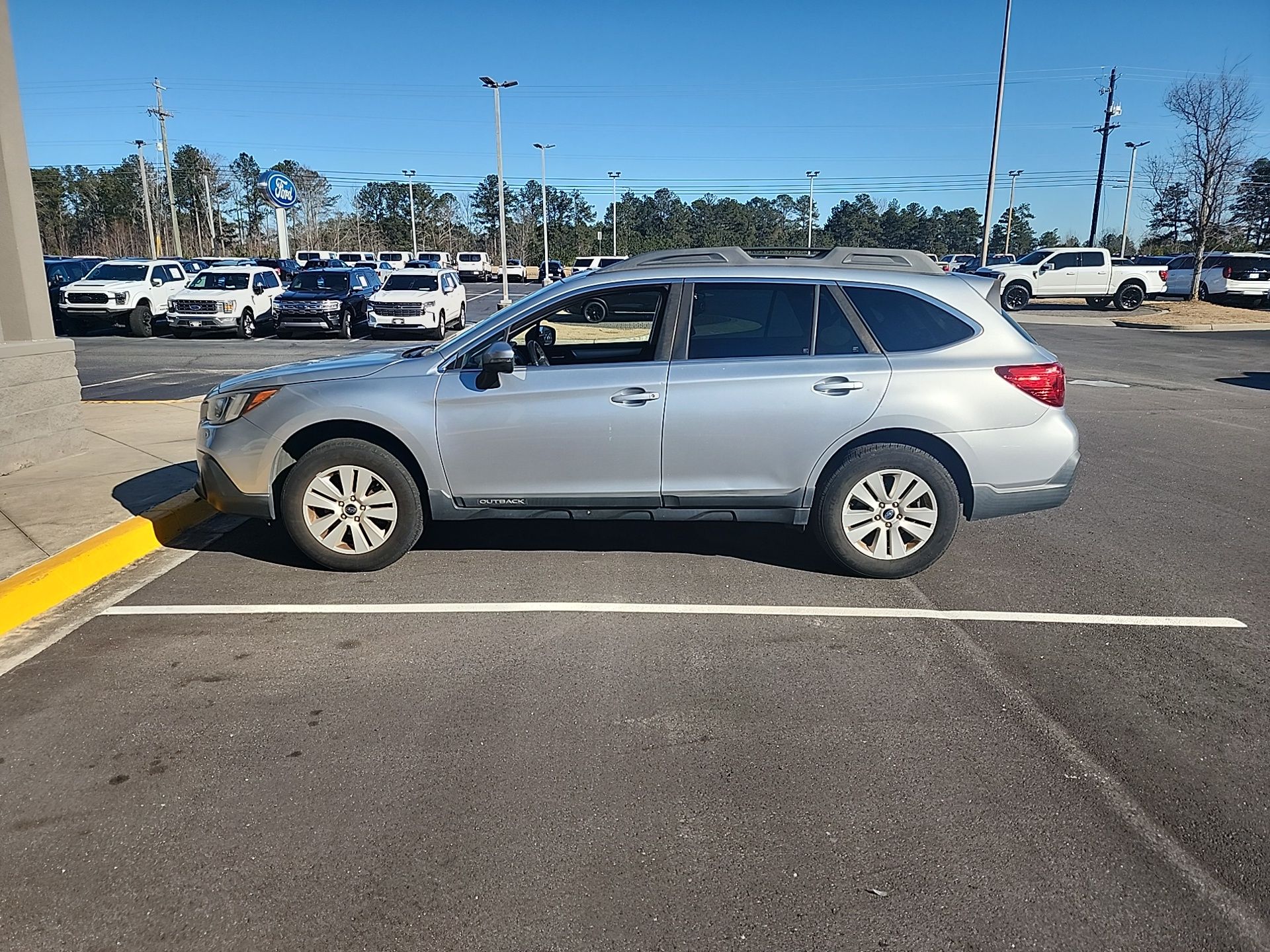 2018 Subaru Outback Premium