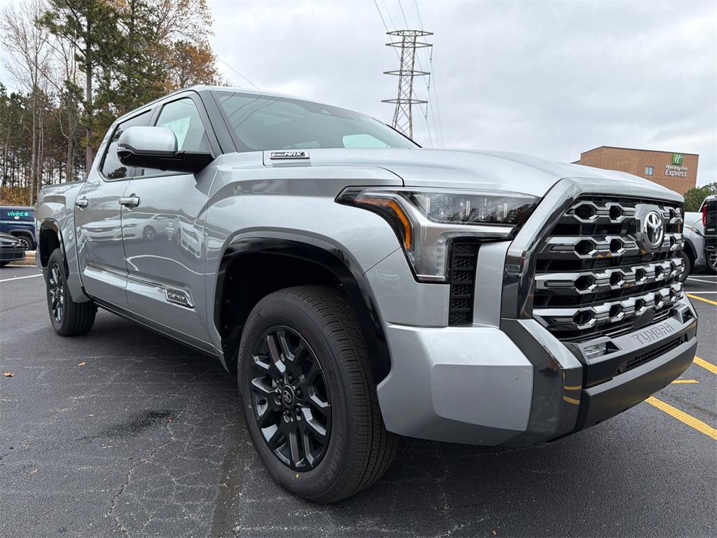 2026 Toyota Tundra Platinum's photo