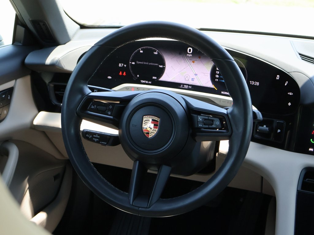 2023 Porsche Taycan 4S photo 20