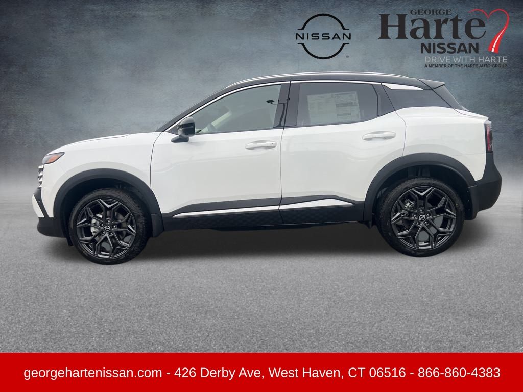 2026 Nissan Kicks SR photo 2