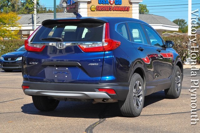 2018 Honda CR-V LX photo 3
