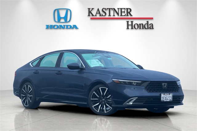 2023 Honda Accord Hybrid Touring's photo