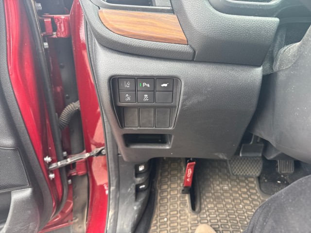 Used 2022 RED Honda Touring image 17