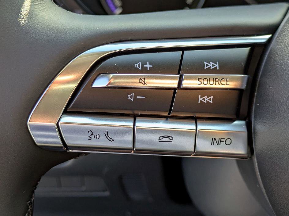 2025 Mazda CX-50 Preferred photo 16