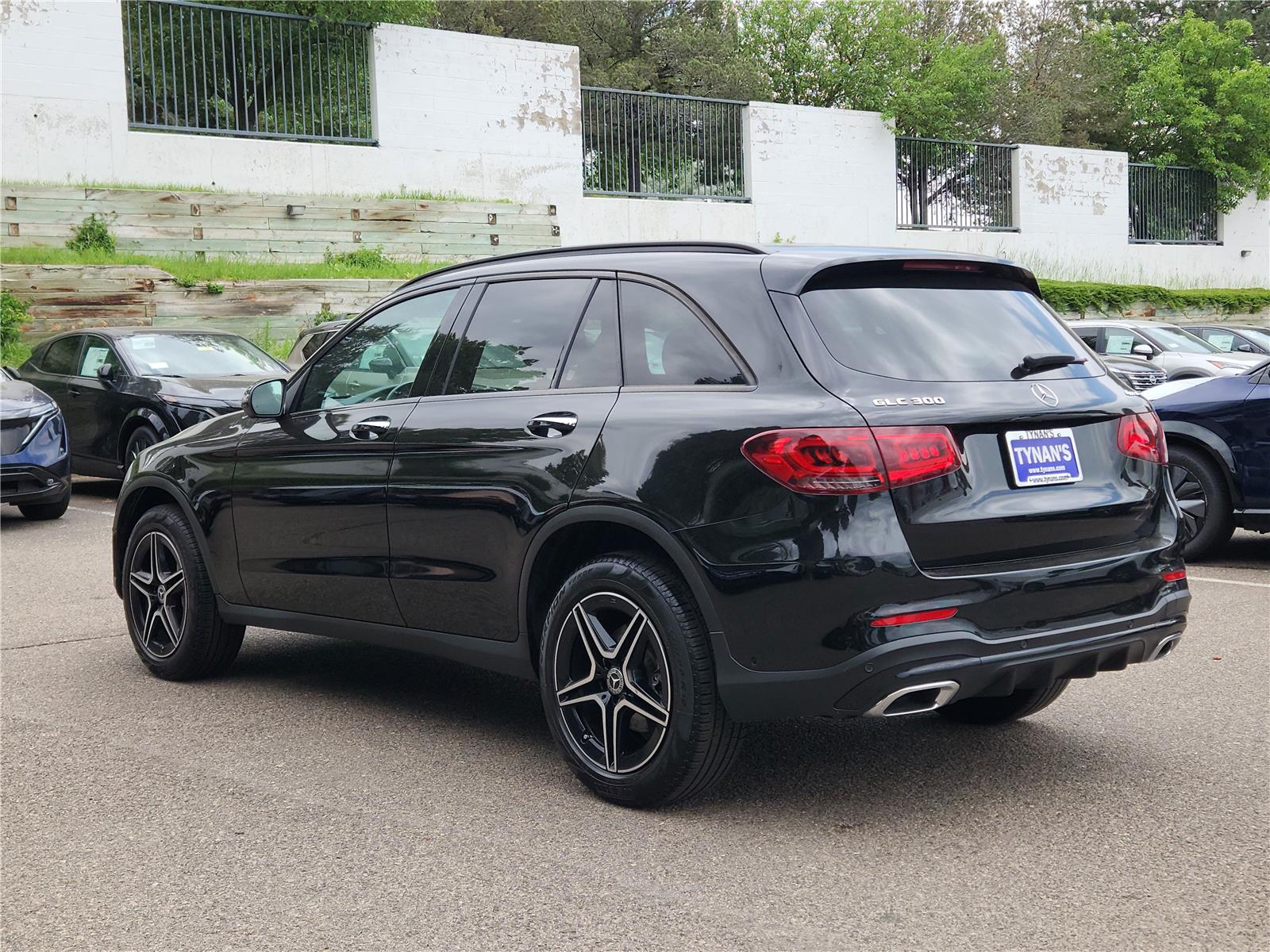 2022 Mercedes Benz GLC 300 4MATIC photo 5