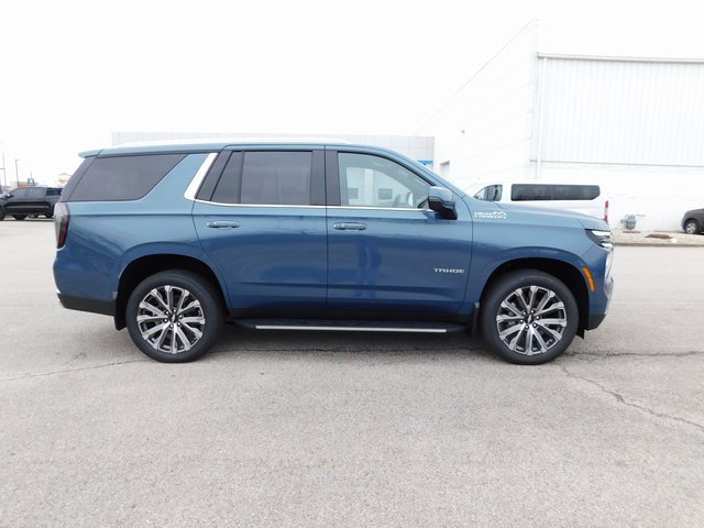 2026 Chevrolet Tahoe High Country photo 2