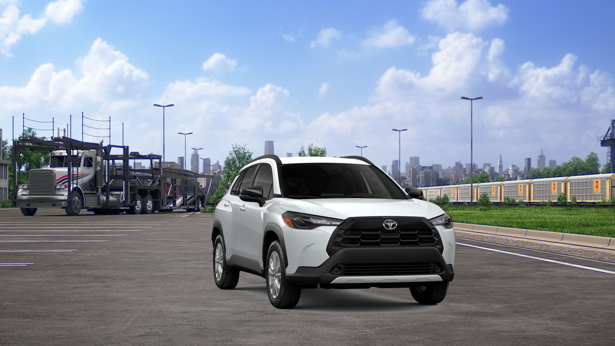 2026 Toyota Corolla Cross LE photo 10