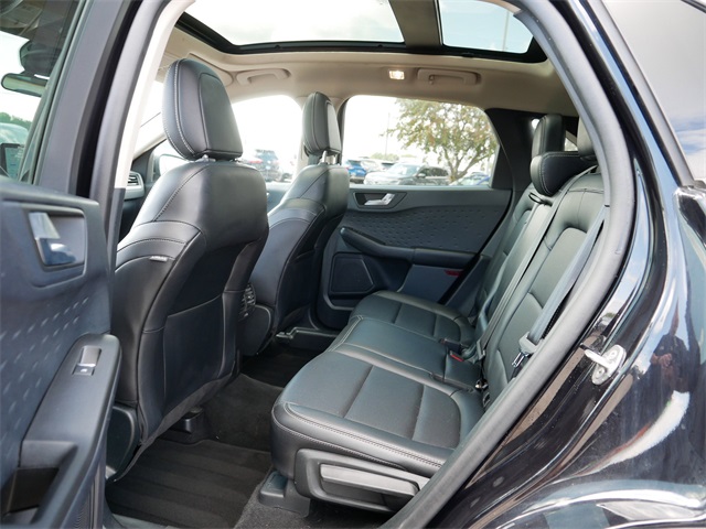 2020 Ford Escape SEL photo 15