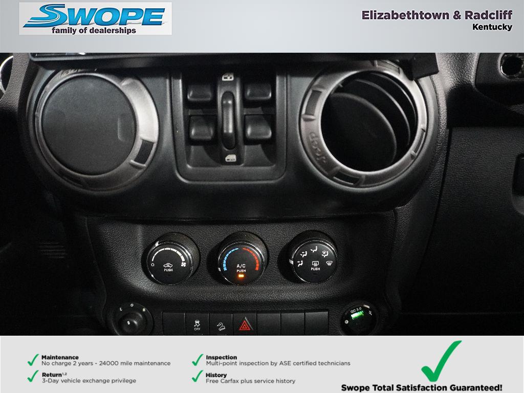 2013 Jeep Wrangler Unlimited Sport photo 14