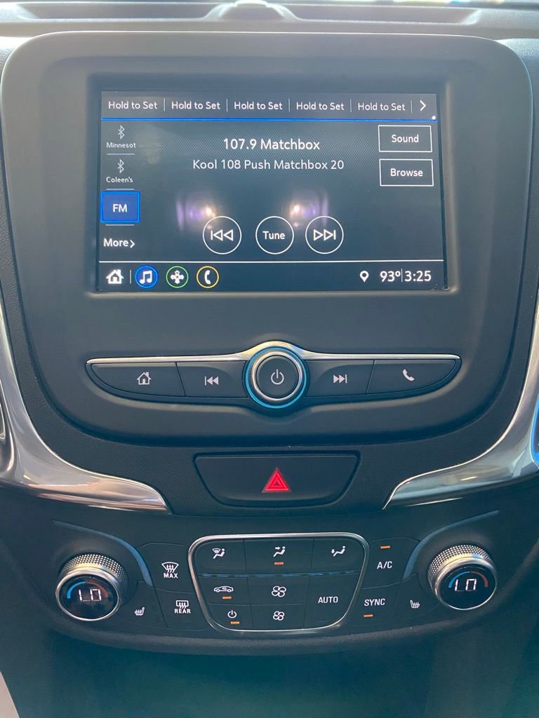 Used 2019 Chevrolet Equinox LT with VIN 3GNAXUEV2KS565557 for sale in Monticello, Minnesota
