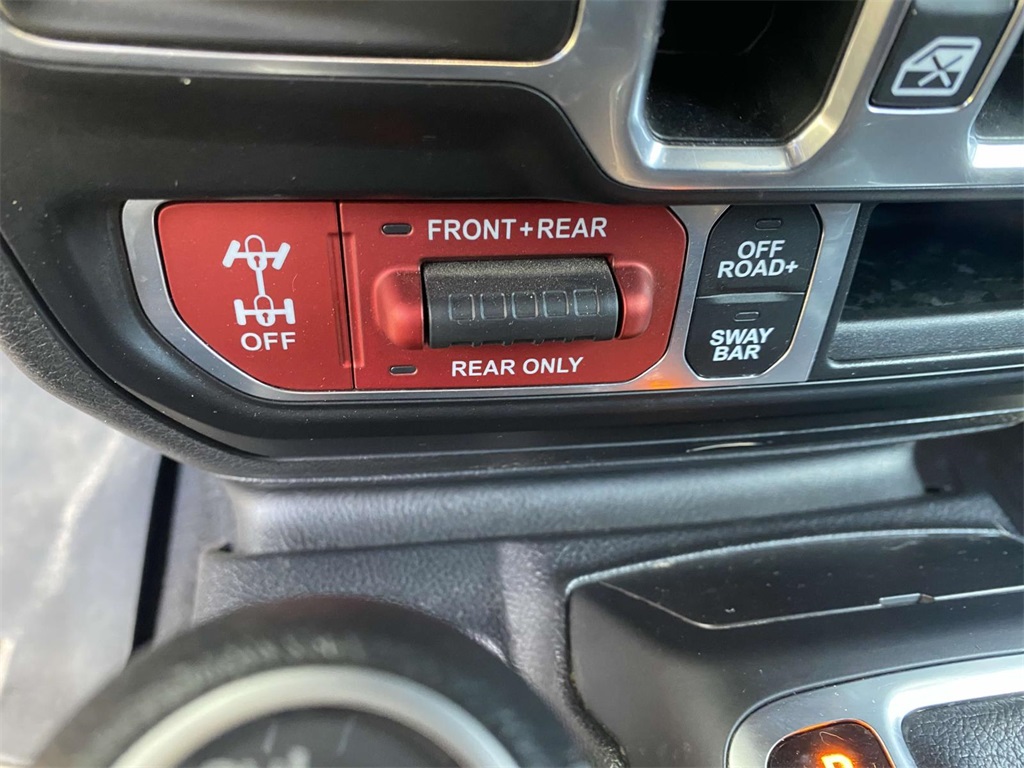 2020 Jeep Gladiator Rubicon photo 20