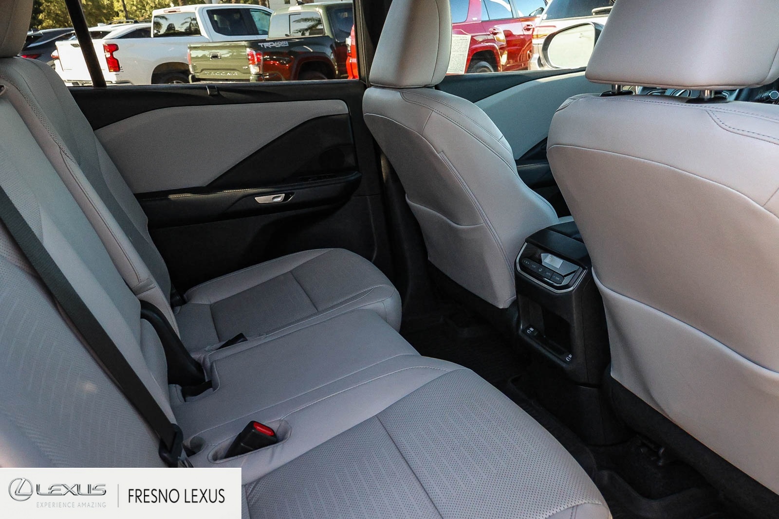 2024 Lexus TX 350 photo 10