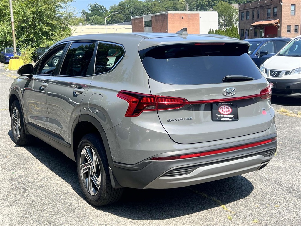2023 Hyundai Santa Fe SE photo 4