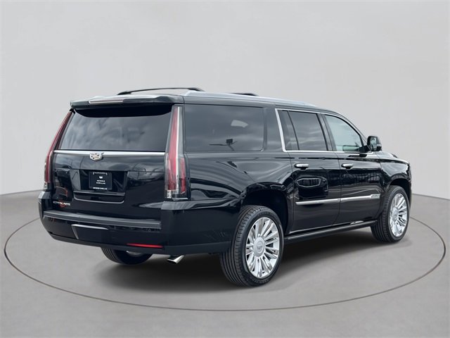 2016 Cadillac Escalade ESV Platinum photo 5