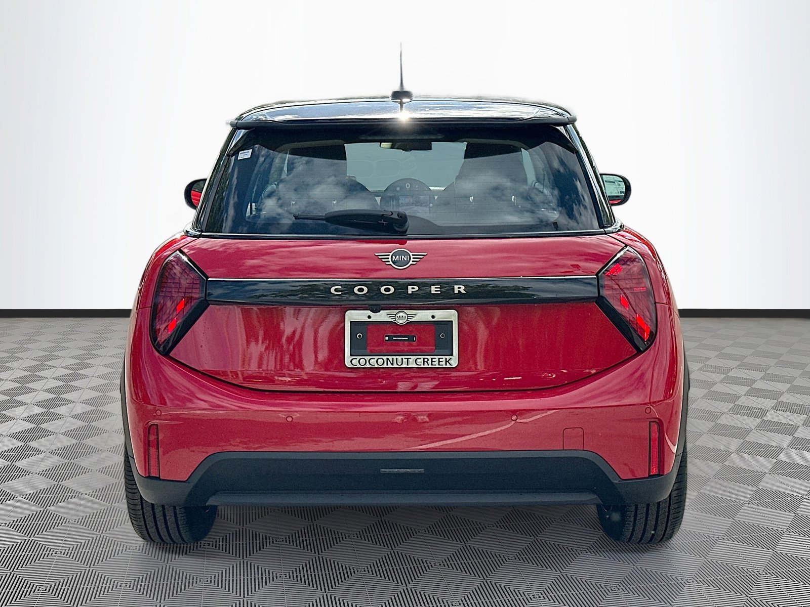 2025 Mini Cooper 2 Door Hardtop Signature photo 6