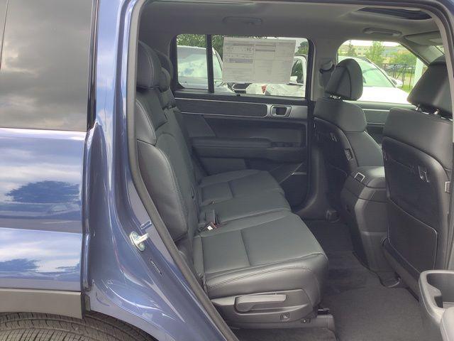 2026 Hyundai Santa Fe Limited photo 13
