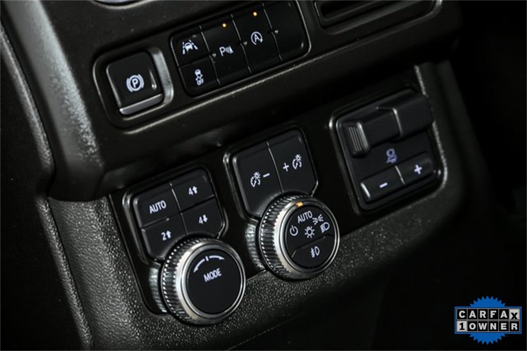 2024 Gmc Yukon XL SLE photo 15