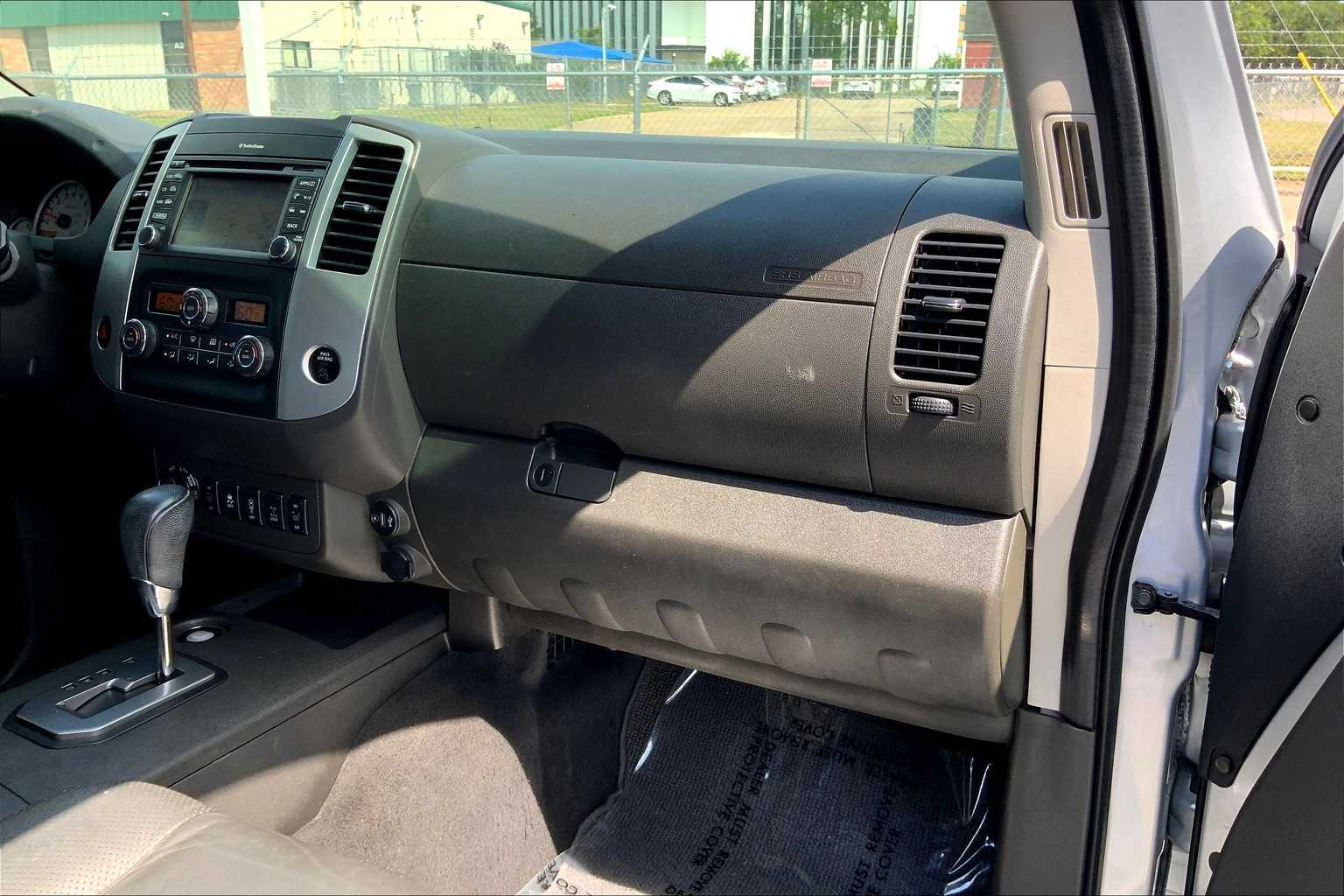 2021 Nissan Frontier PRO-4X photo 46