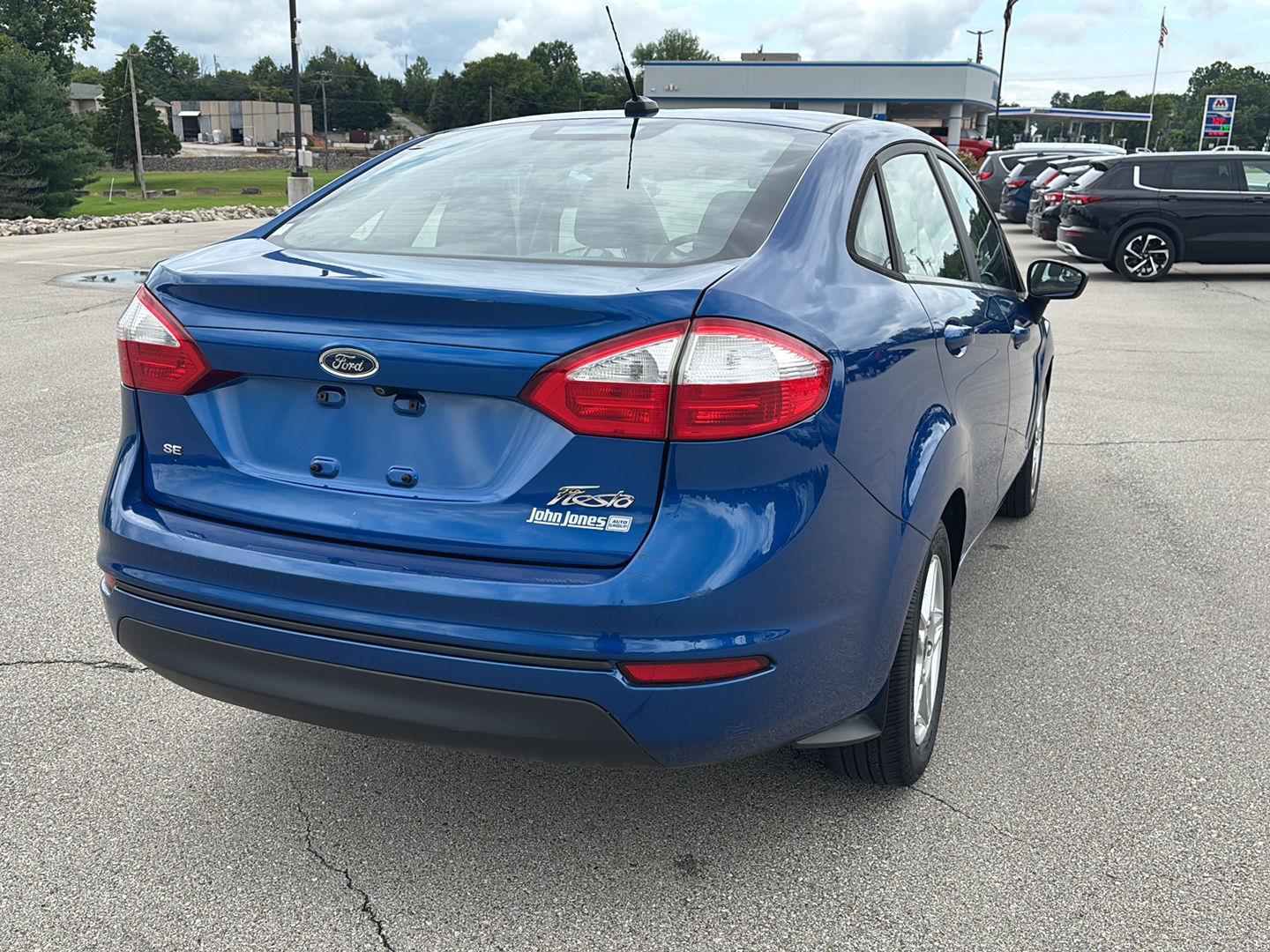 2019 Ford Fiesta SE photo 14