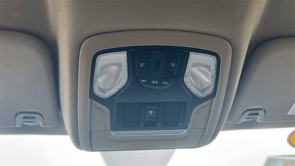 2019 Ram 1500 Tradesman photo 33