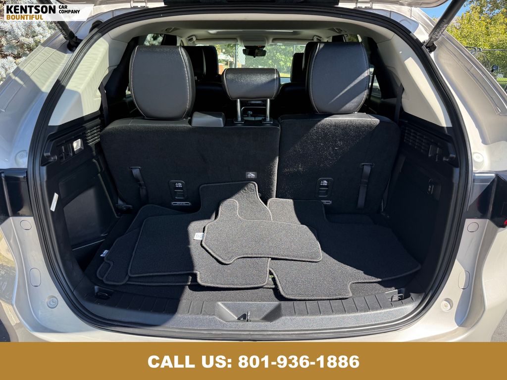 2025 Mazda CX-90 3.3 Turbo Preferred photo 39