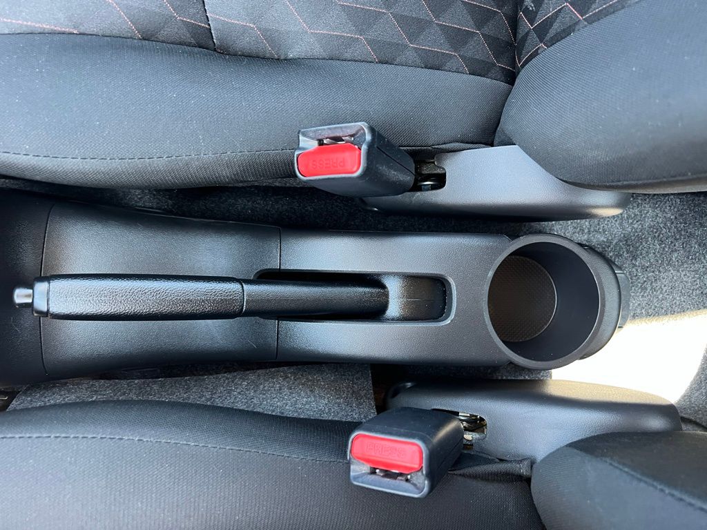 2024 Mitsubishi Mirage ES photo 23