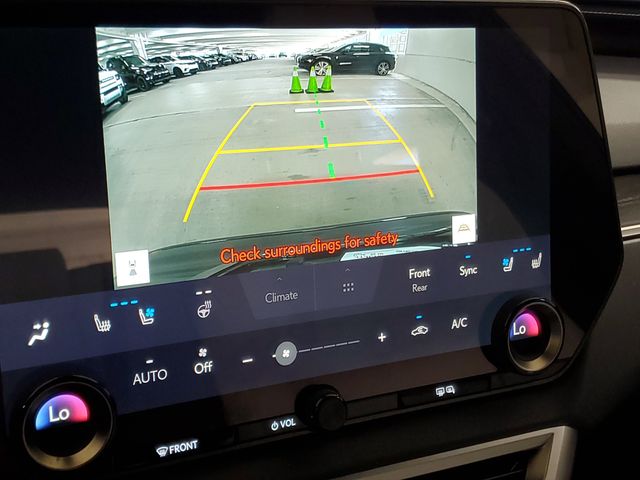 2024 Lexus RX 350 Premium photo 17