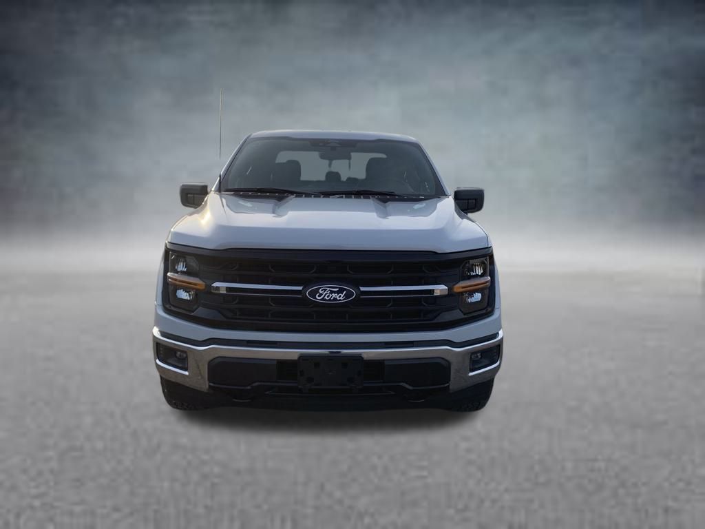 2025 Ford F-150 XLT photo 2