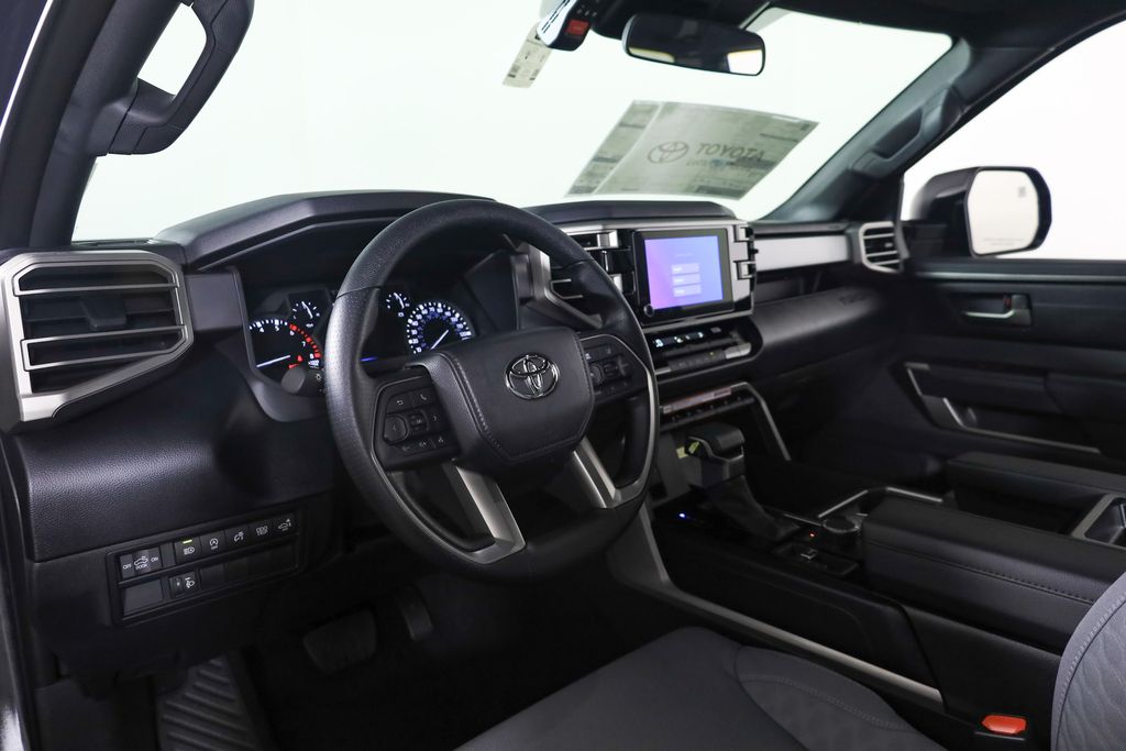 2025 Toyota Tundra SR5 photo 3