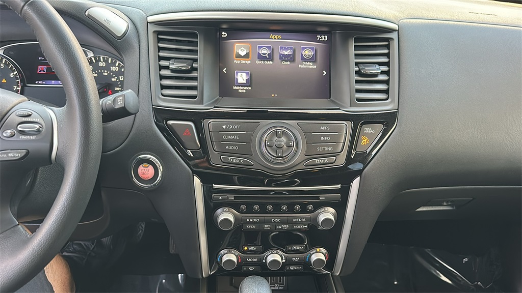 2020 Nissan Pathfinder SV photo 23
