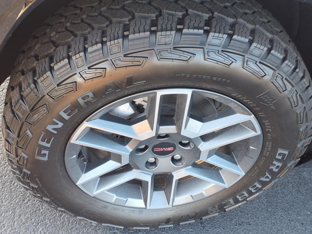 2026 Gmc Terrain AT4 photo 11