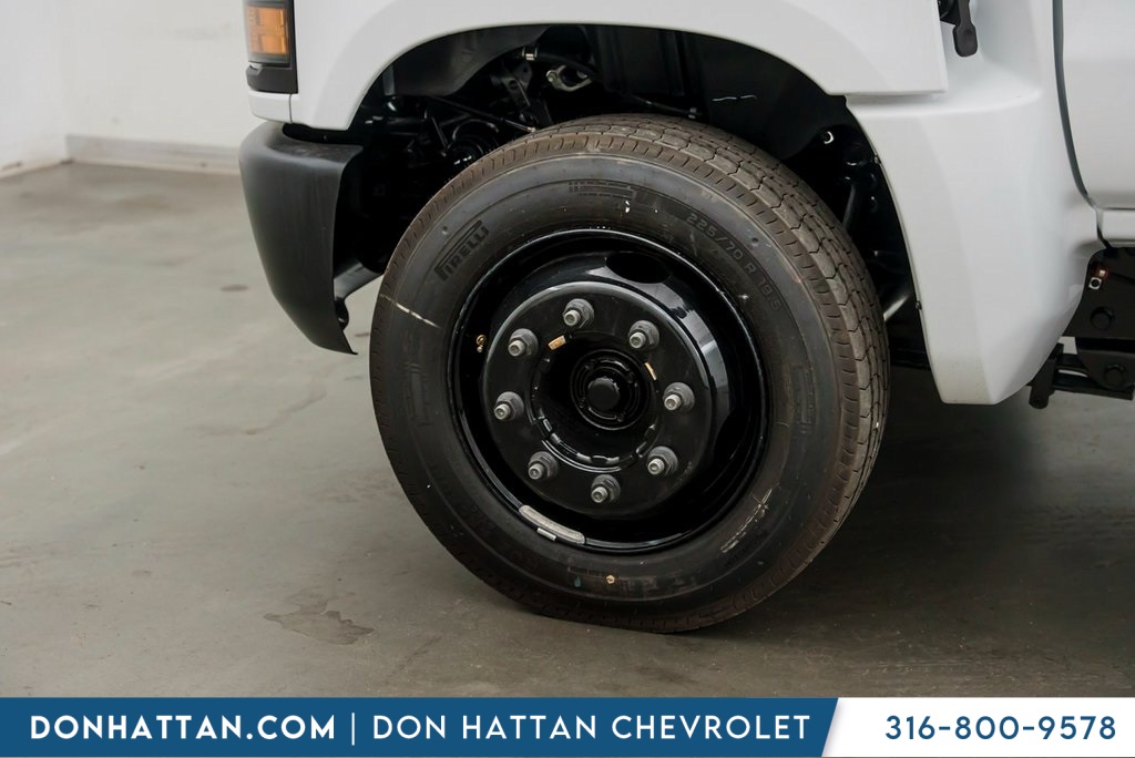 2023 Chevrolet Silverado 4500HD Work Truck photo 22